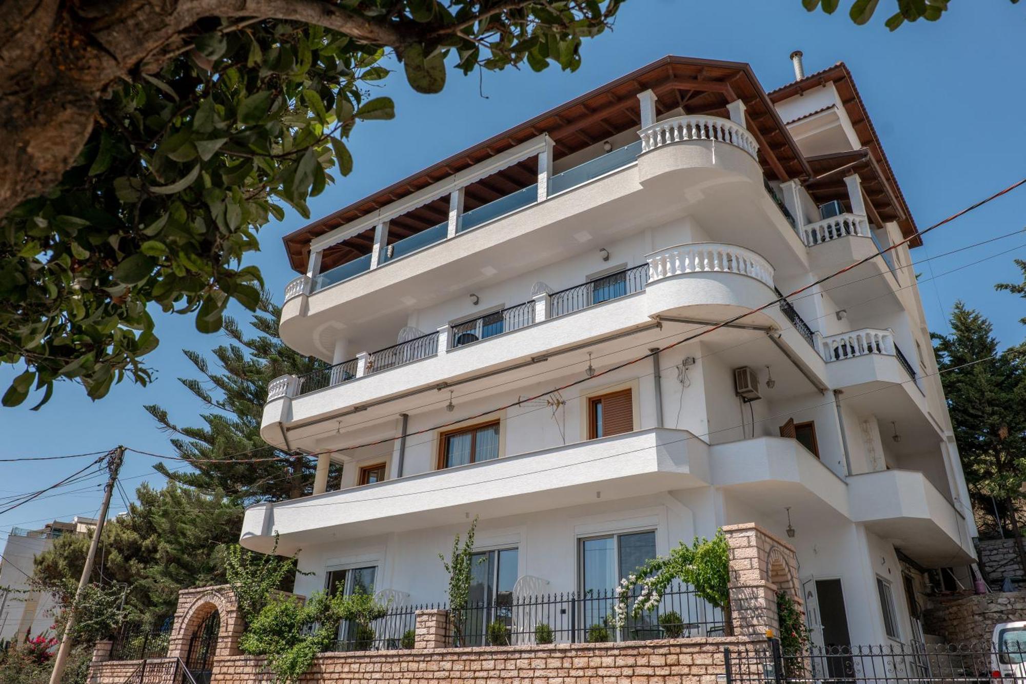 Kamara Rooms Sarandë Exterior foto