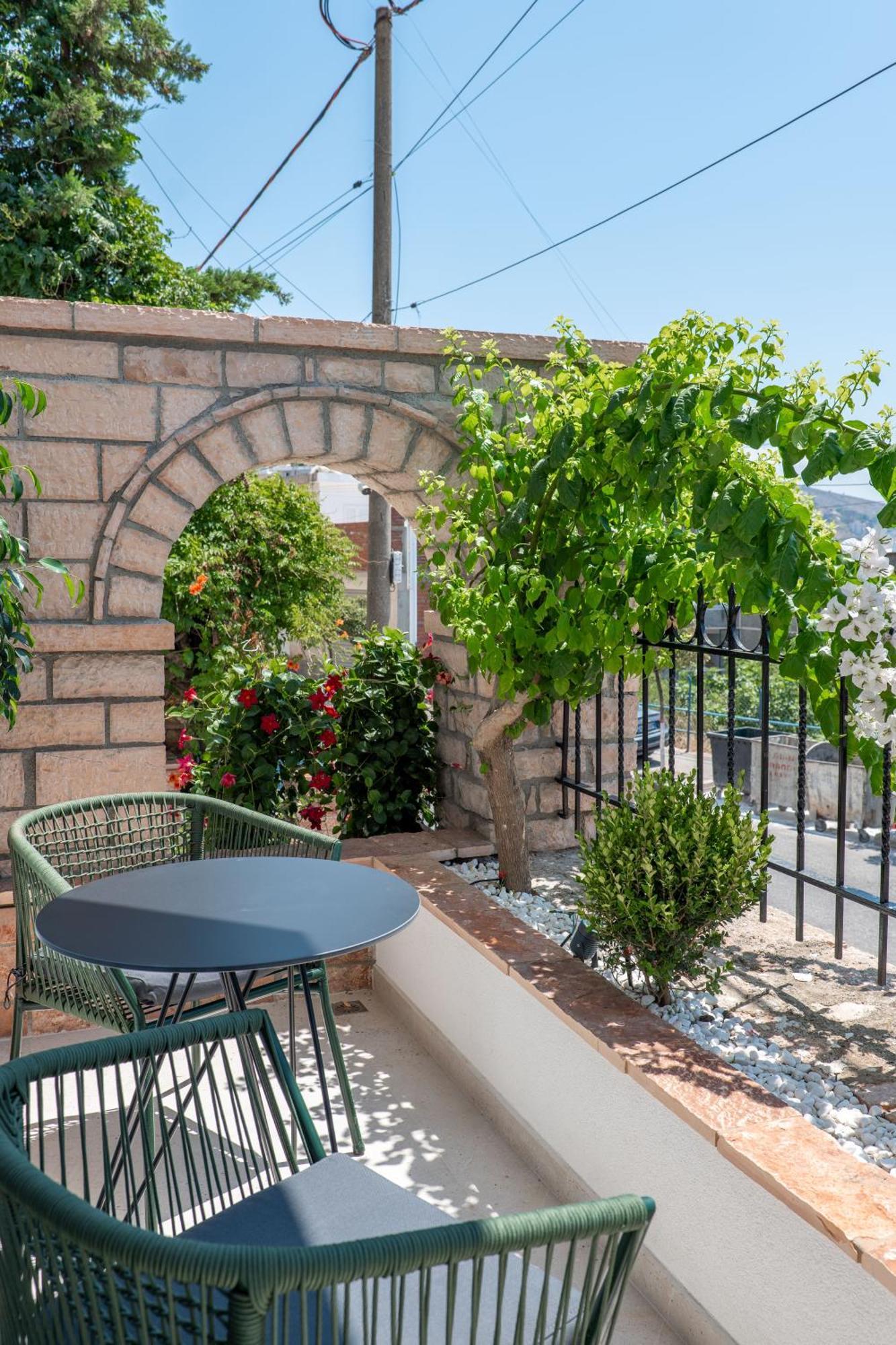 Kamara Rooms Sarandë Exterior foto